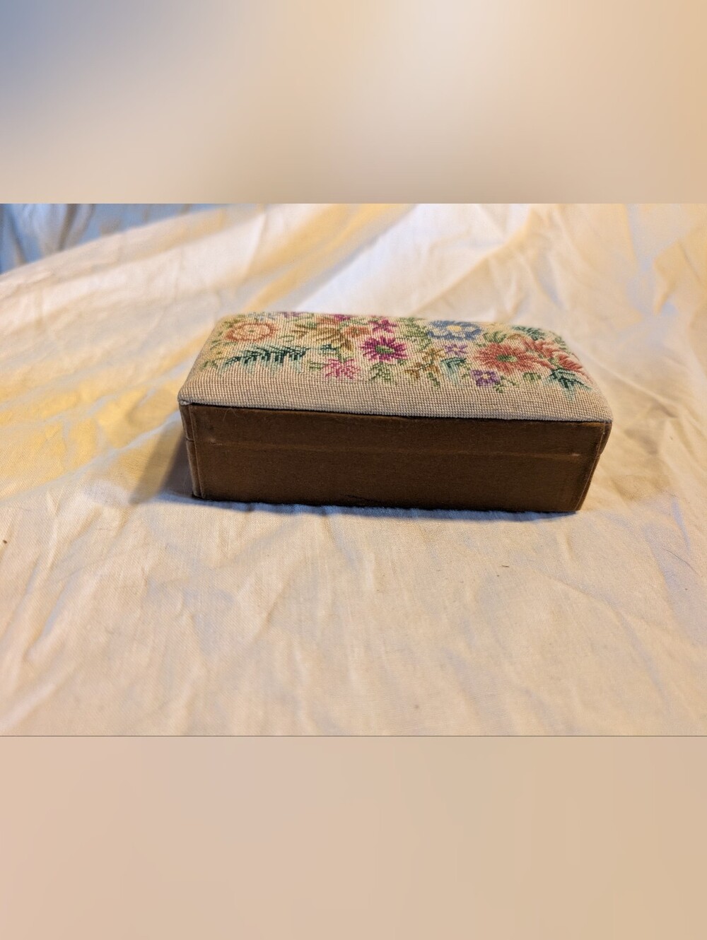2/60$ Vintage Floral Needlepoint Jewelry Box - Beige, Pink, Green, Blue, Brown